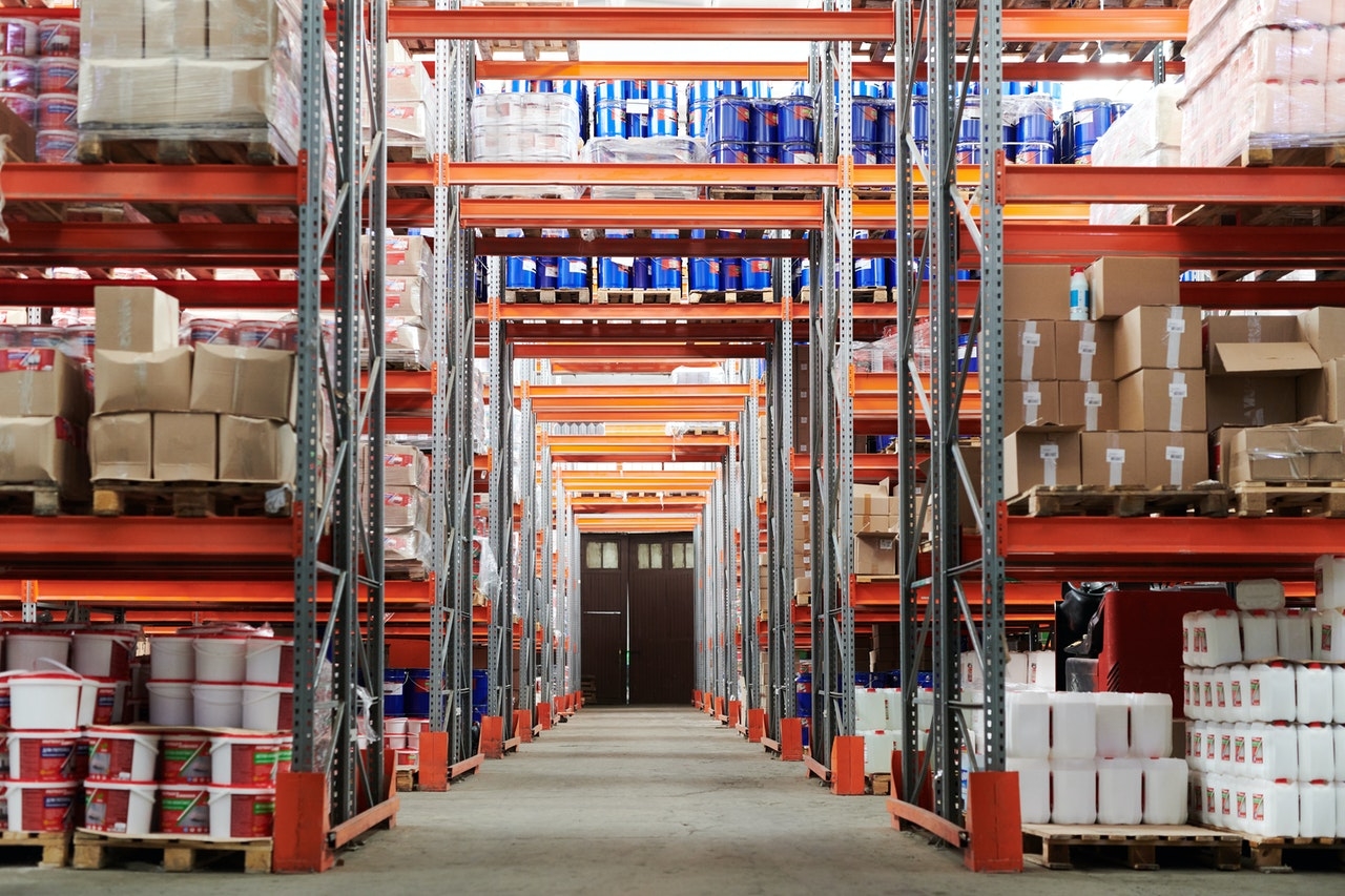 Alasan penting mengapa perusahaan wajib menggunakan Warehouse Management System